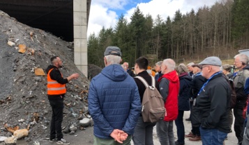 Anlieferung inkl Personen IMG 7621